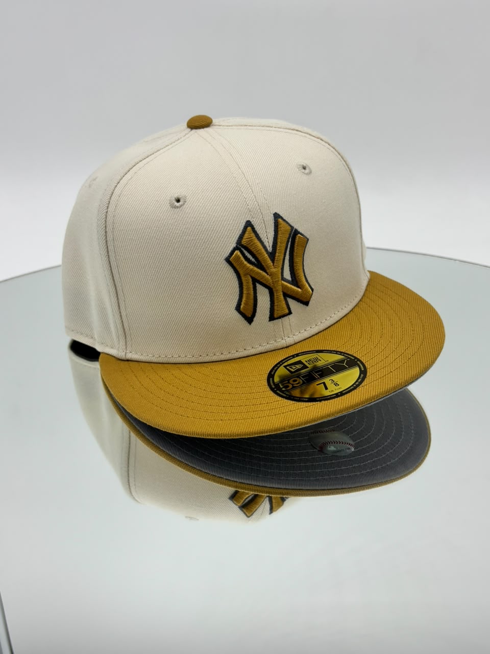 New York Yankees MLB 59FIFTY Cerrada Cream & Gold