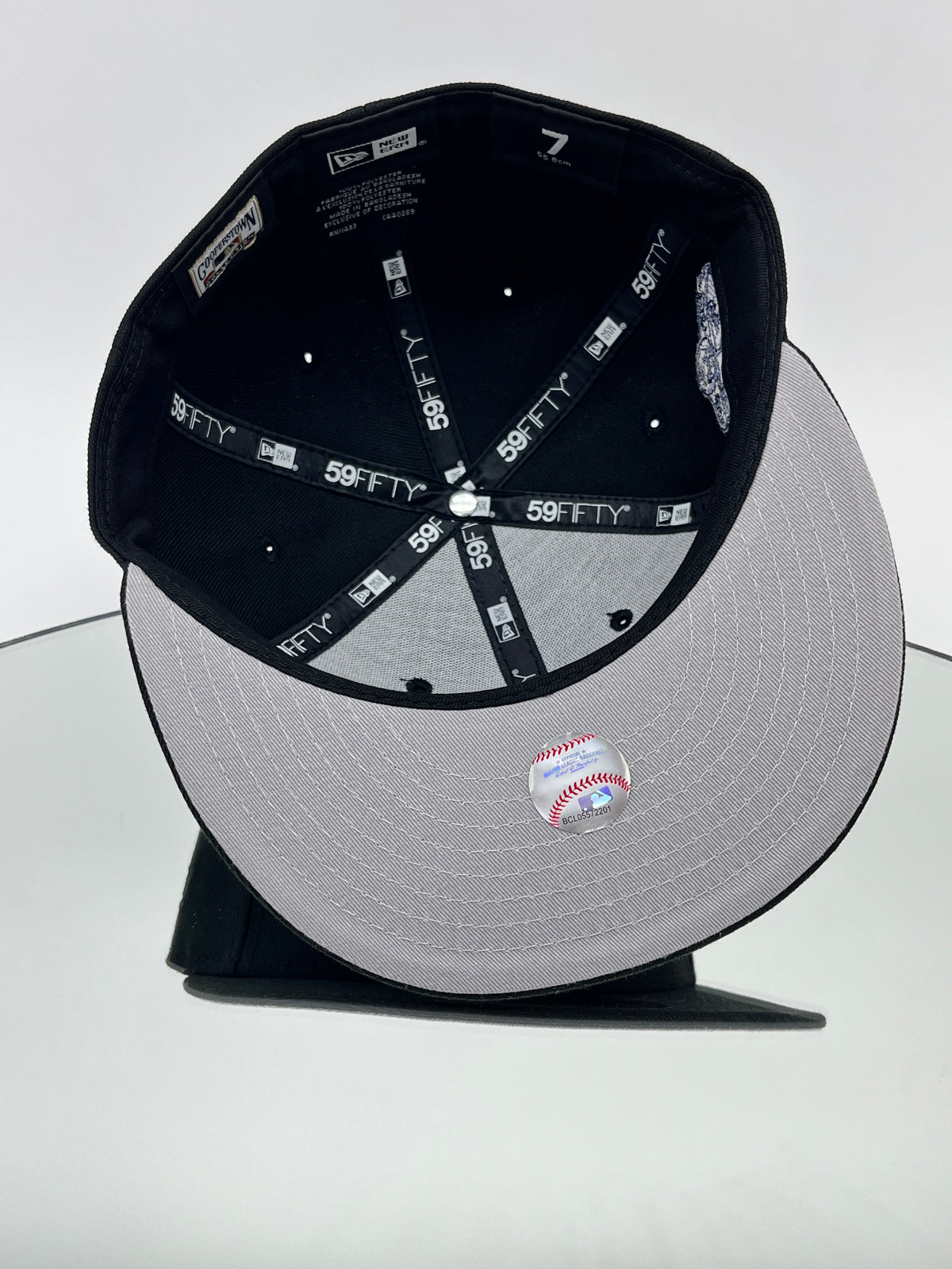 Los Angeles Angels MLB 59FIFTY Cerrada Negra Y Morada